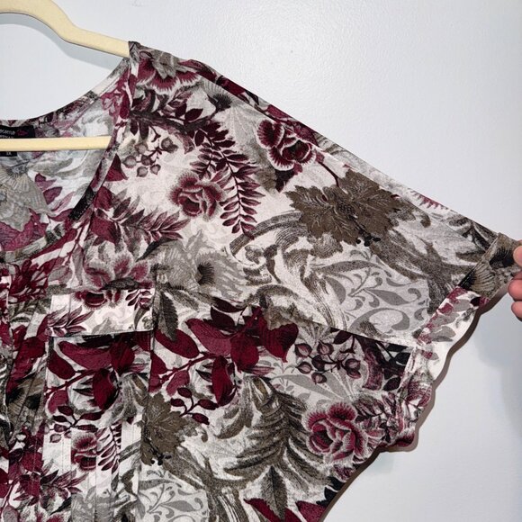 Cocomo Woman Floral V-Neck Blouse 3X - Picture 3 of 7